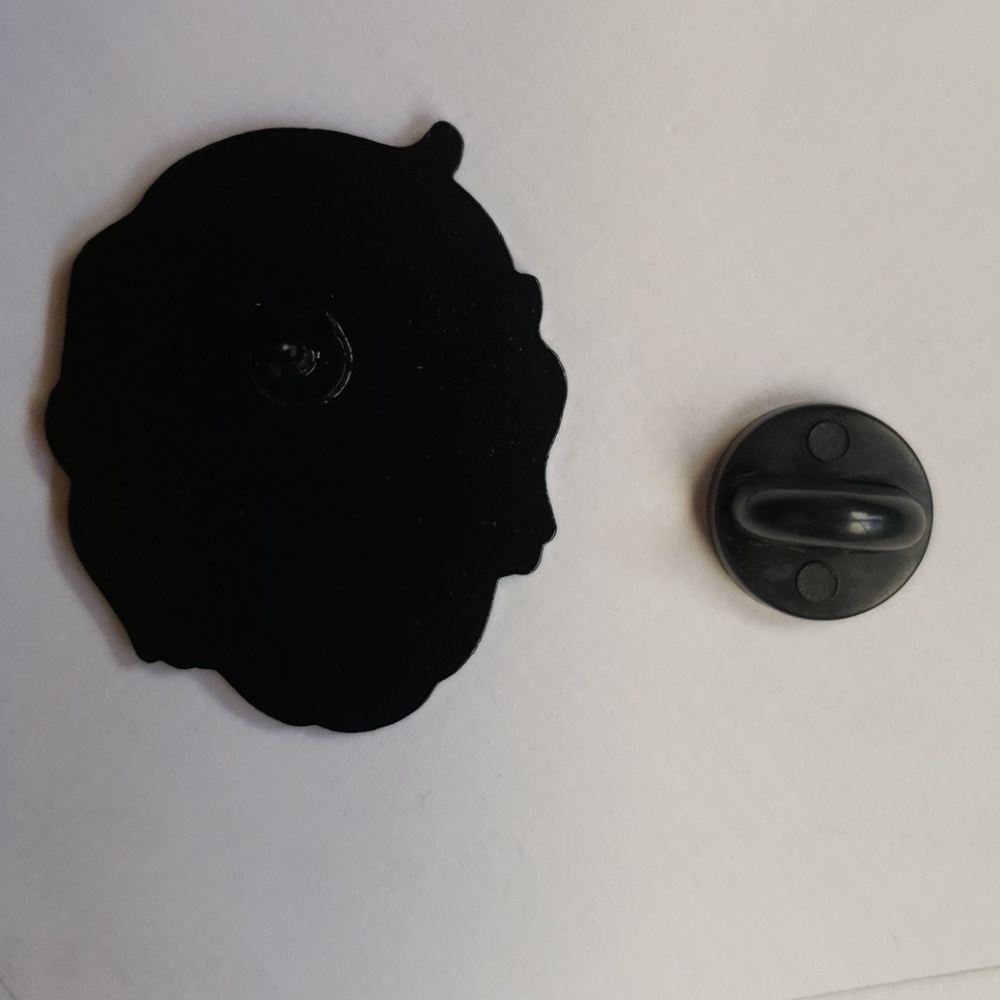 Michael Myers Pin - Picture 2 of 3